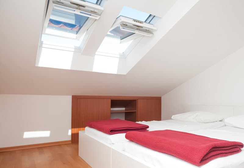 Cortinas para ventanas de techo en Redondela