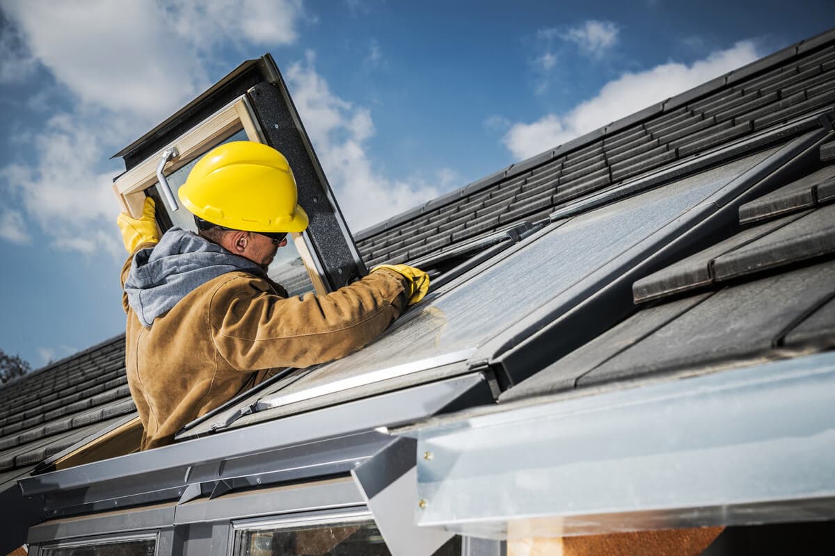 Gane aislamiento en su vivienda con nuestras ventanas Velux